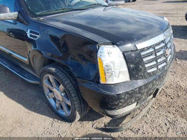 2014 CADILLAC ESCALADE ESV 1GYS4HEF5ER178976 Photo 5