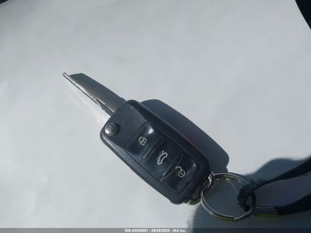Volkswagen 2014 2014 3VWD17AJ7EM359264 Image 11
