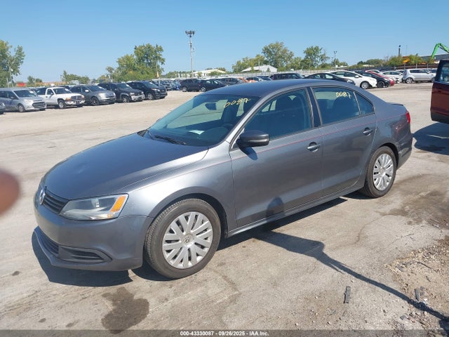 Volkswagen 2014 2014 3VWD17AJ7EM359264 Image 2