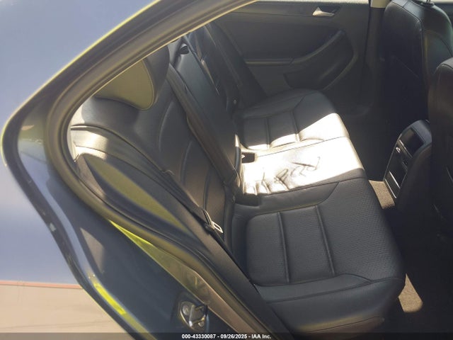 Volkswagen 2014 2014 3VWD17AJ7EM359264 Image 8