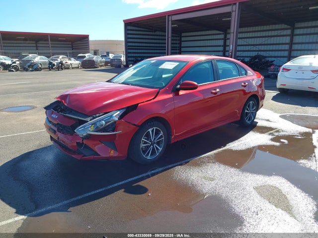 KIA Forte Lxs 2023 3KPF24AD8PE659815 Image 2