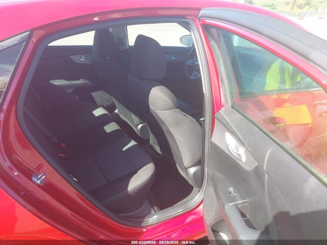 KIA Forte Lxs 2023 3KPF24AD8PE659815 Image 8