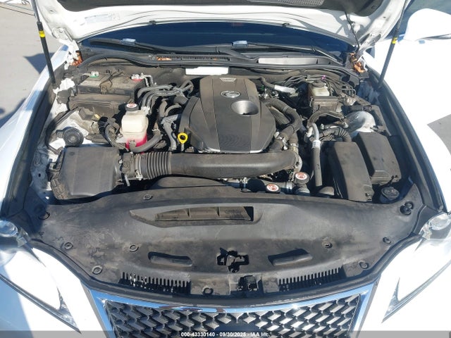 JTHBA1D27G5038019 Lexus 8ar-fts