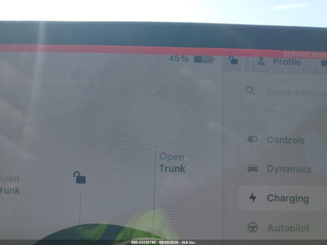 5YJ3E1EB2MF925854 Tesla 2021