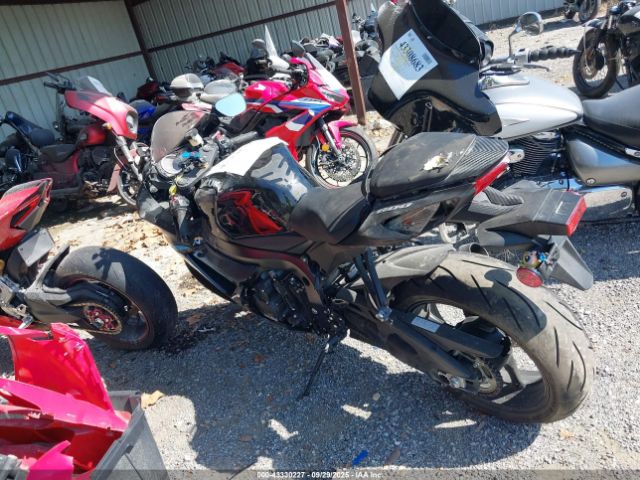 2024 SUZUKI GSX-R600 JS1GN7FA3R7101072 Photo 2