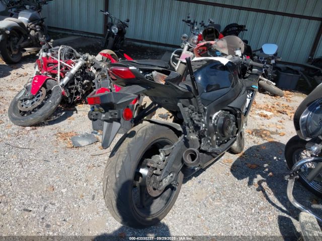 2024 SUZUKI GSX-R600 JS1GN7FA3R7101072 Photo 3