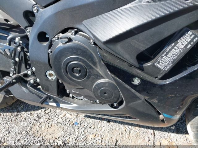 2024 SUZUKI GSX-R600 JS1GN7FA3R7101072 Photo 7