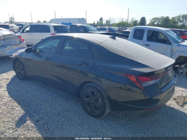 2021 HYUNDAI ELANTRA KMHLM4AG4MU128627 Photo 2