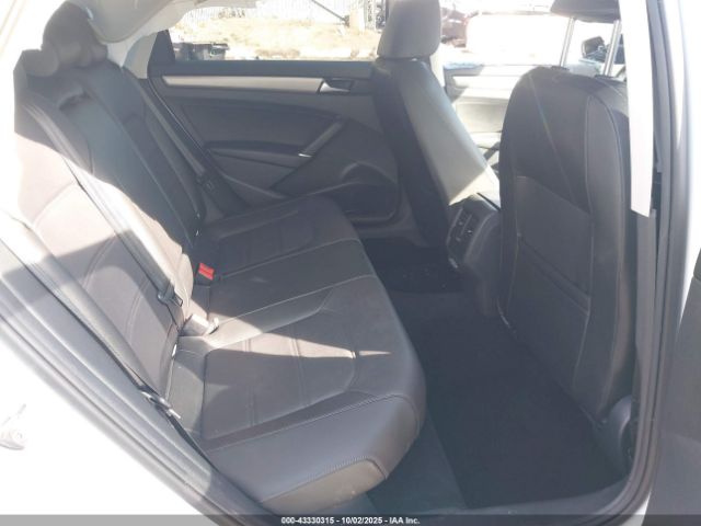 2022 VOLKSWAGEN PASSAT 1VWSA7A33NC005252 Photo 7