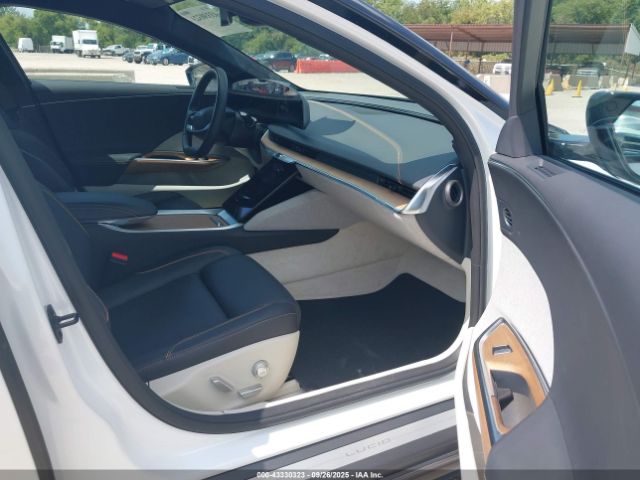 2024 LUCID AIR 50EA1PGA1RA007535 Photo 4
