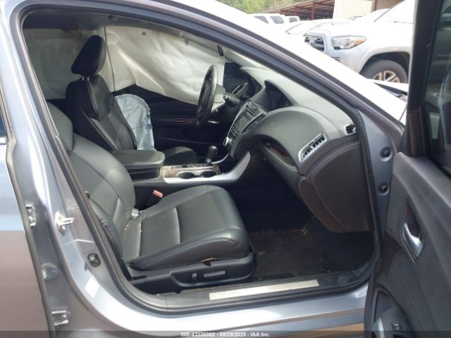 2015 ACURA TLX 19UUB1F37FA013075 Photo 4