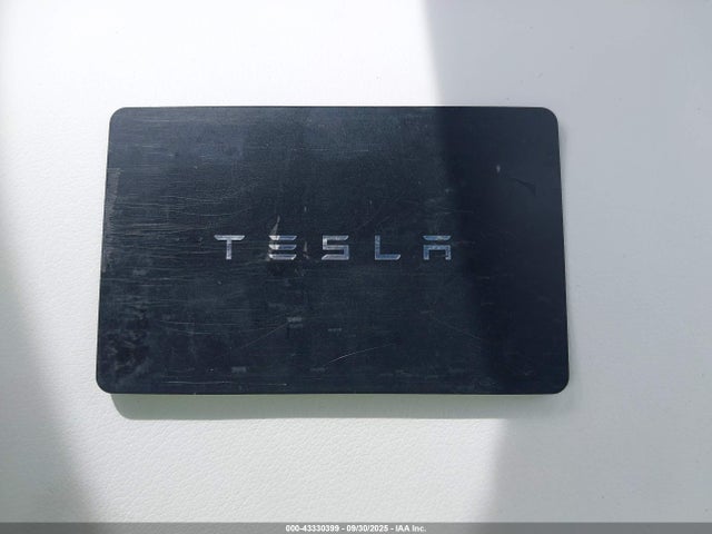 2023 TESLA MODEL 3 5YJ3E1EA8PF655394 Photo 10