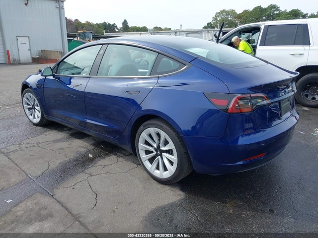 2023 TESLA MODEL 3 5YJ3E1EA8PF655394 Photo 2
