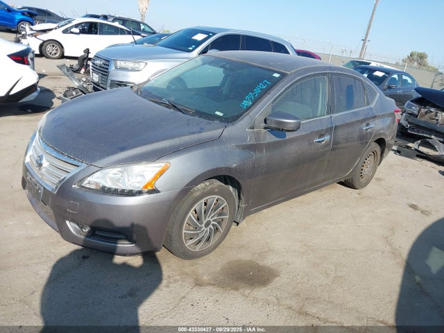 Nissan 2015 2015 3N1AB7AP1FL675194 Image 2