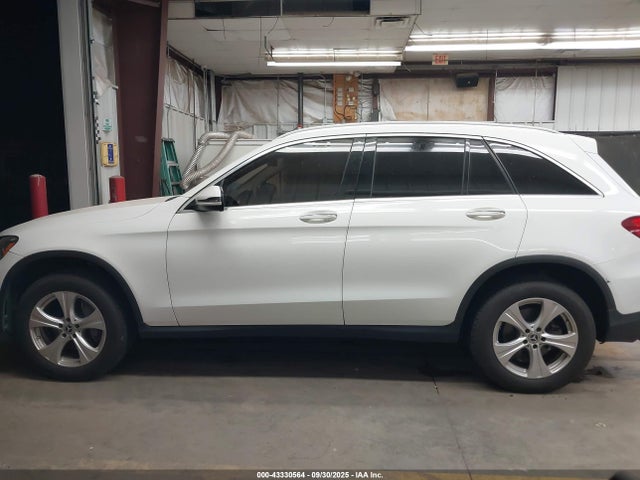 Mercedes-Benz m274 2017 WDC0G4JB0HF236881 Image 14