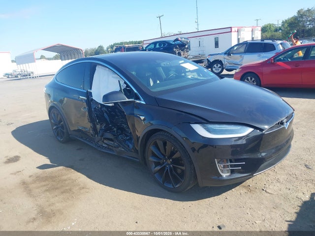2018 TESLA MODEL X 5YJXCBE27JF101499 Photo 0