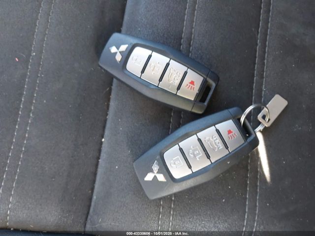 2022 MITSUBISHI OUTLANDER JA4J4UA82NZ079396 Photo 10