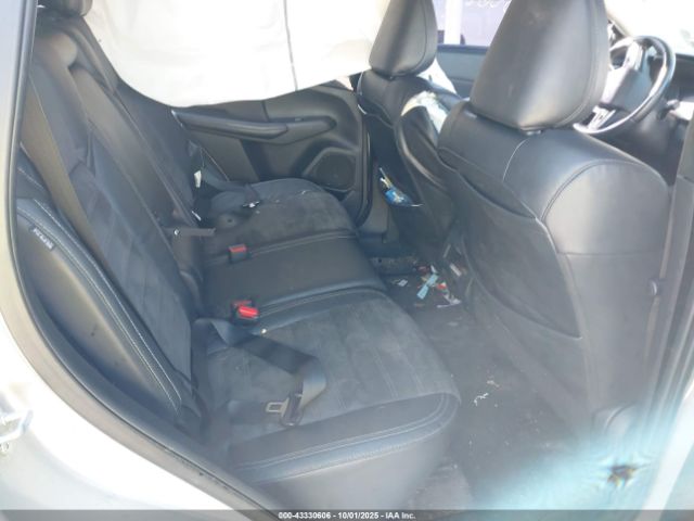 2022 MITSUBISHI OUTLANDER JA4J4UA82NZ079396 Photo 7