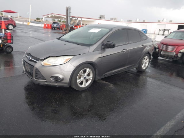 Ford 2014 2014 1FADP3F29EL442228 Image 2