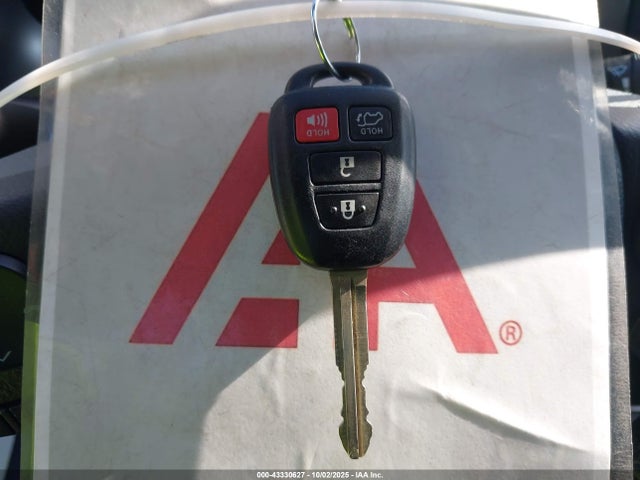 2017 TOYOTA RAV4 JTMWFREVXHJ128933 Photo 10