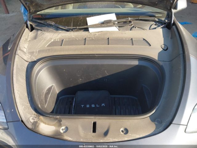 2022 TESLA MODEL Y 7SAYGDEE4NA004555 Photo 9