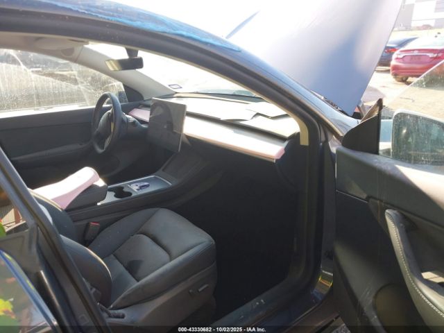 2022 TESLA MODEL Y 7SAYGDEE4NA004555 Photo 4