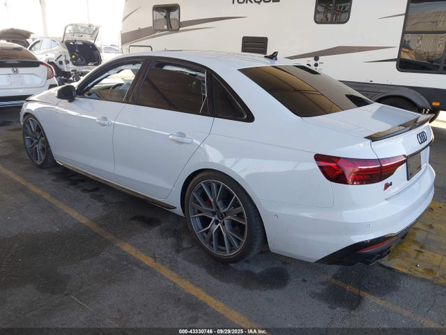 2023 AUDI S4 WAUC4AF41PA083487 Photo 2