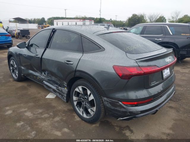 2021 AUDI E-TRON SPORTBACK WA11AAGE4MB006865 Photo 2