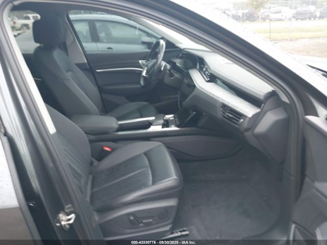 2021 AUDI E-TRON SPORTBACK WA11AAGE4MB006865 Photo 4
