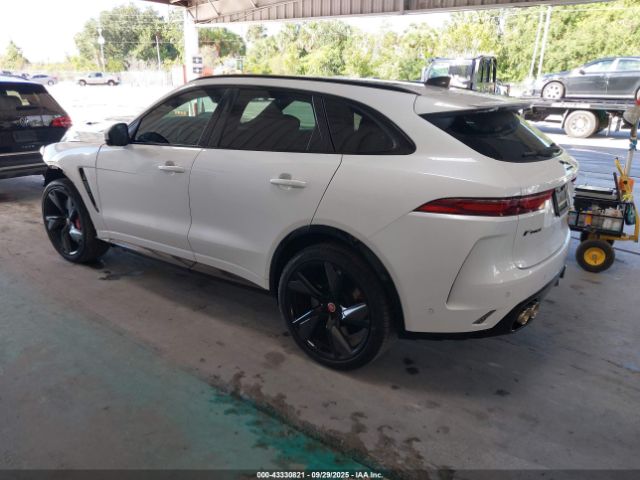 2023 JAGUAR F-PACE SADCZ2EE8PA705852 Photo 2
