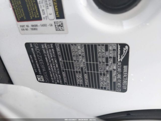 2023 JAGUAR F-PACE SADCZ2EE8PA705852 Photo 8