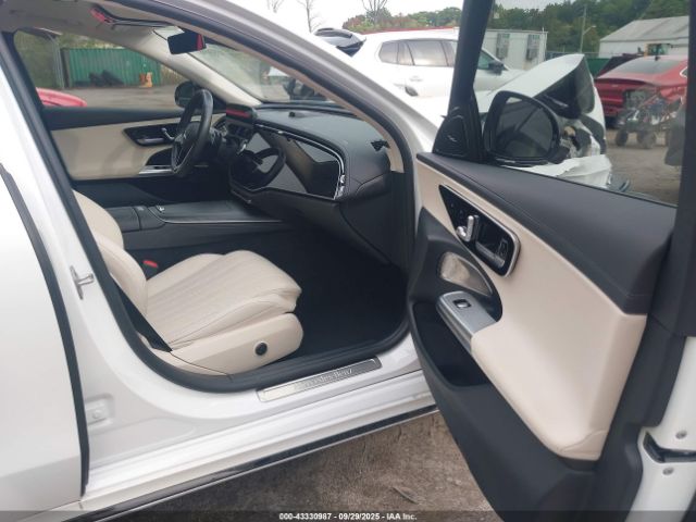 2024 MERCEDES-BENZ E 350 W1KLF4HB7RA010000 Photo 4