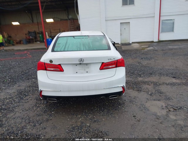 Продажа на аукционе авто 2018 Acura Tlx Tech Pkg, vin: 19UUB2F56JA004299, номер лота: 43331026