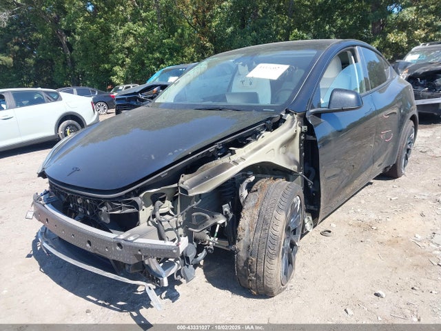 2023 TESLA MODEL Y 7SAYGDEE2PA196769 Photo 1