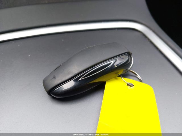 2022 TESLA MODEL 3 5YJ3E1EBXNF180157 Photo 10