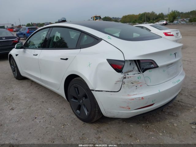2022 TESLA MODEL 3 5YJ3E1EBXNF180157 Photo 2