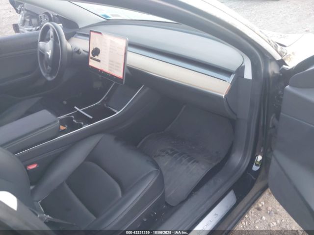 2020 TESLA MODEL 3 5YJ3E1EA7LF736459 Photo 4