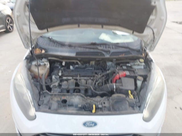 3FADP4TJ6FM224426 Ford 2015