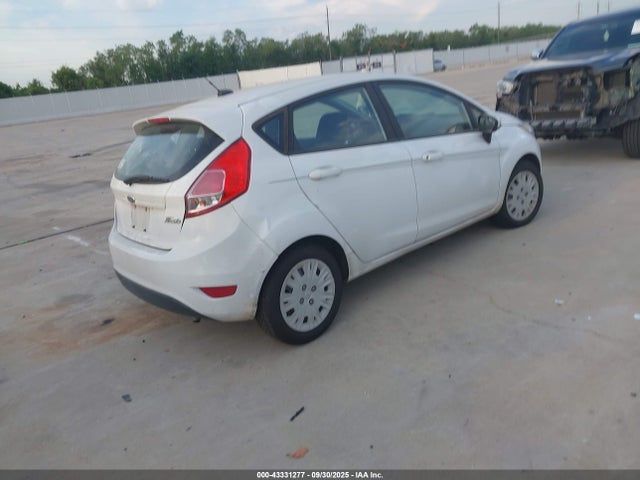 3FADP4TJ6FM224426 Ford 2015