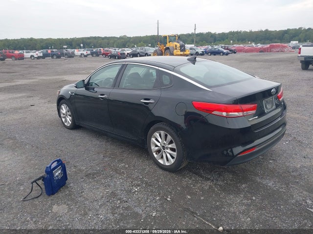 43331308 :رقم المزاد ، 5XXGU4L38GG045521 vin ، 2016 Kia Optima Ex مزاد بيع