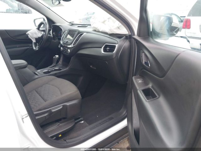 2019 CHEVROLET EQUINOX 2GNAXJEV2K6188256 Photo 4