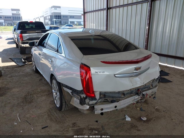 2016 CADILLAC XTS 2G61M5S32G9106305 Photo 2