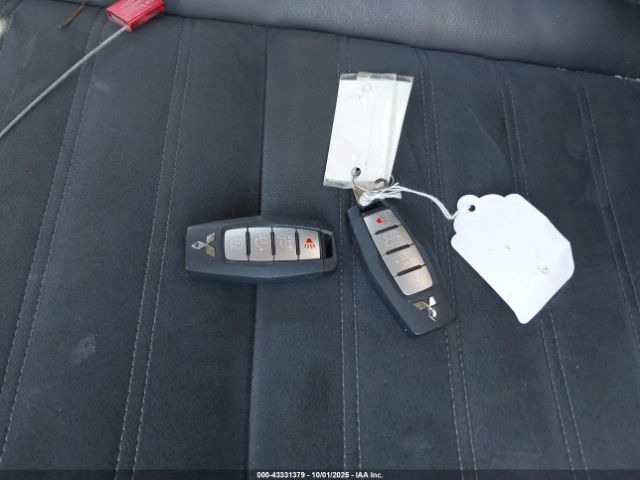 2022 MITSUBISHI OUTLANDER JA4J4UA85NZ039121 Photo 10