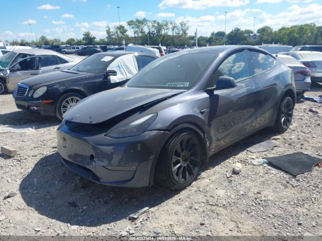 2023 TESLA MODEL Y 7SAYGDEE2PA197663 Photo 1