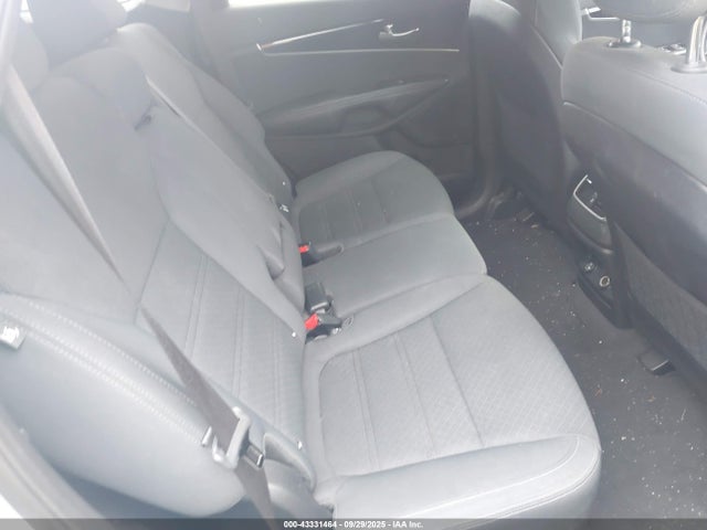 Продажа на аукционе авто 2016 Kia Sorento 2.4l Lx, vin: 5XYPG4A36GG026942, номер лота: 43331464