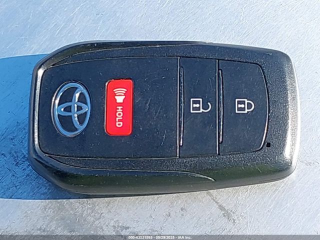 2024 TOYOTA GR COROLLA JTNABAAE8RA009742 Photo 10