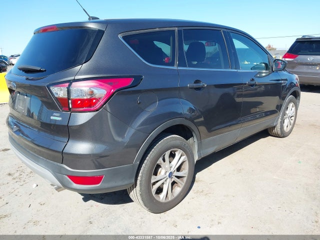 1FMCU0G99HUD94510 Ford Escape