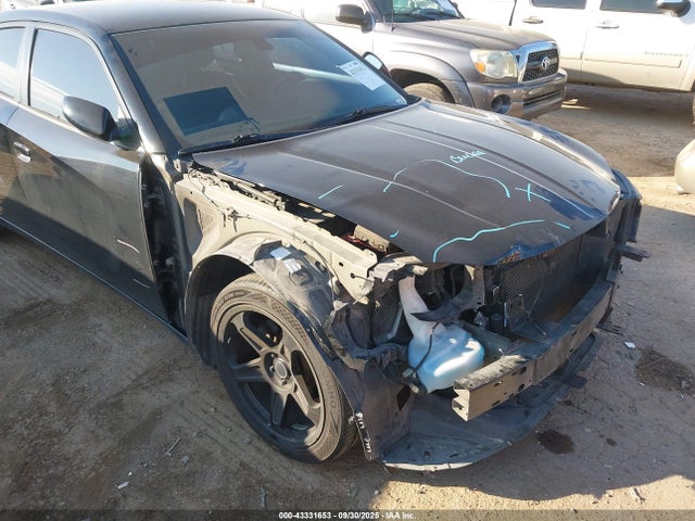 2C3CDXBG6JH173964 Dodge Charger Sxt Rwd