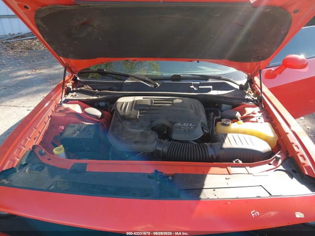Dodge Challenger 2019 2C3CDZAG7KH621398 Image 10
