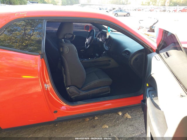 Dodge Challenger 2019 2C3CDZAG7KH621398 Image 5